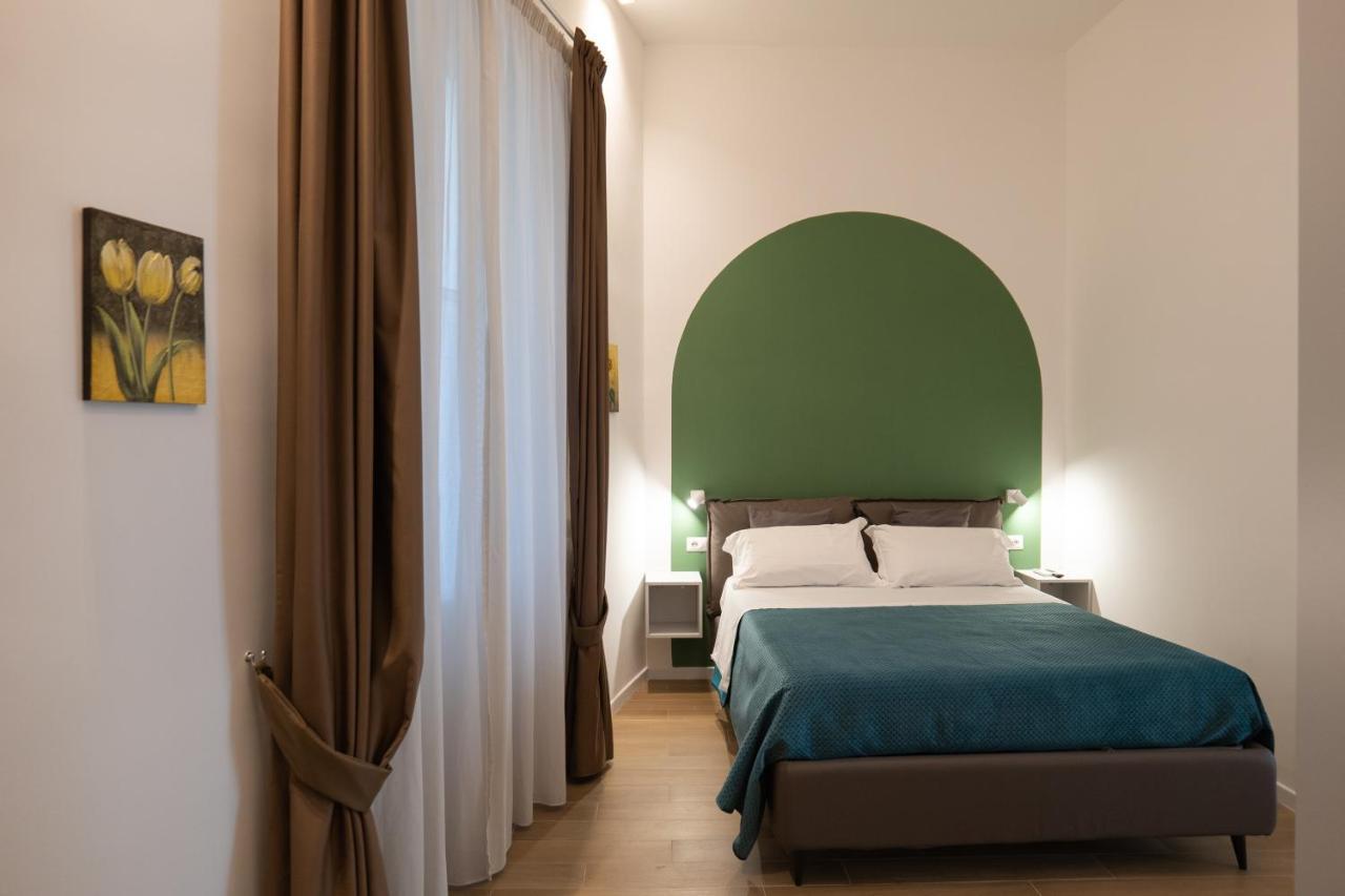Relais Palazzo Olimpia - Corso Vittorio Emanuele Apartment Salerno Luaran gambar