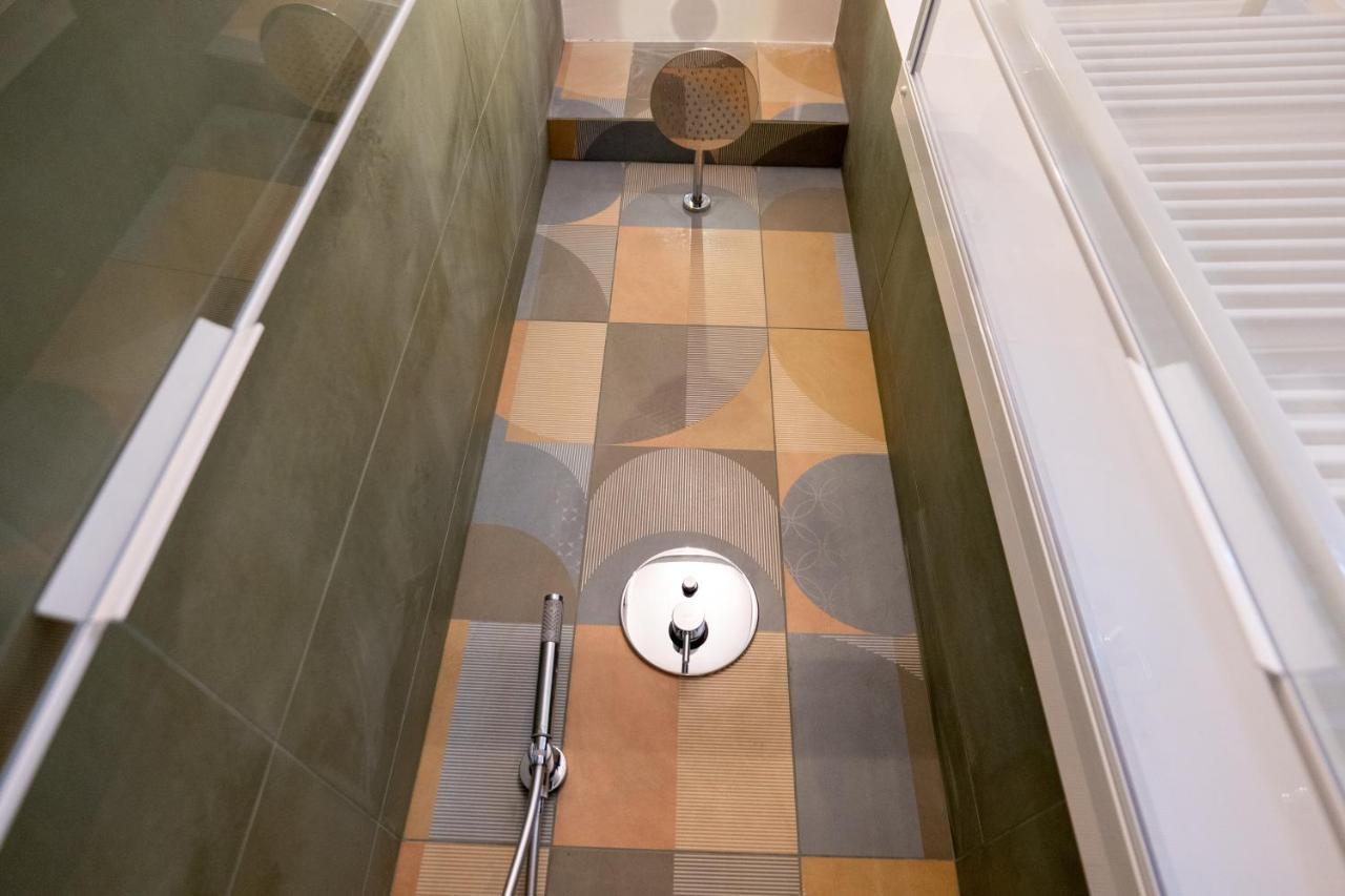 Relais Palazzo Olimpia - Corso Vittorio Emanuele Apartment Salerno Luaran gambar