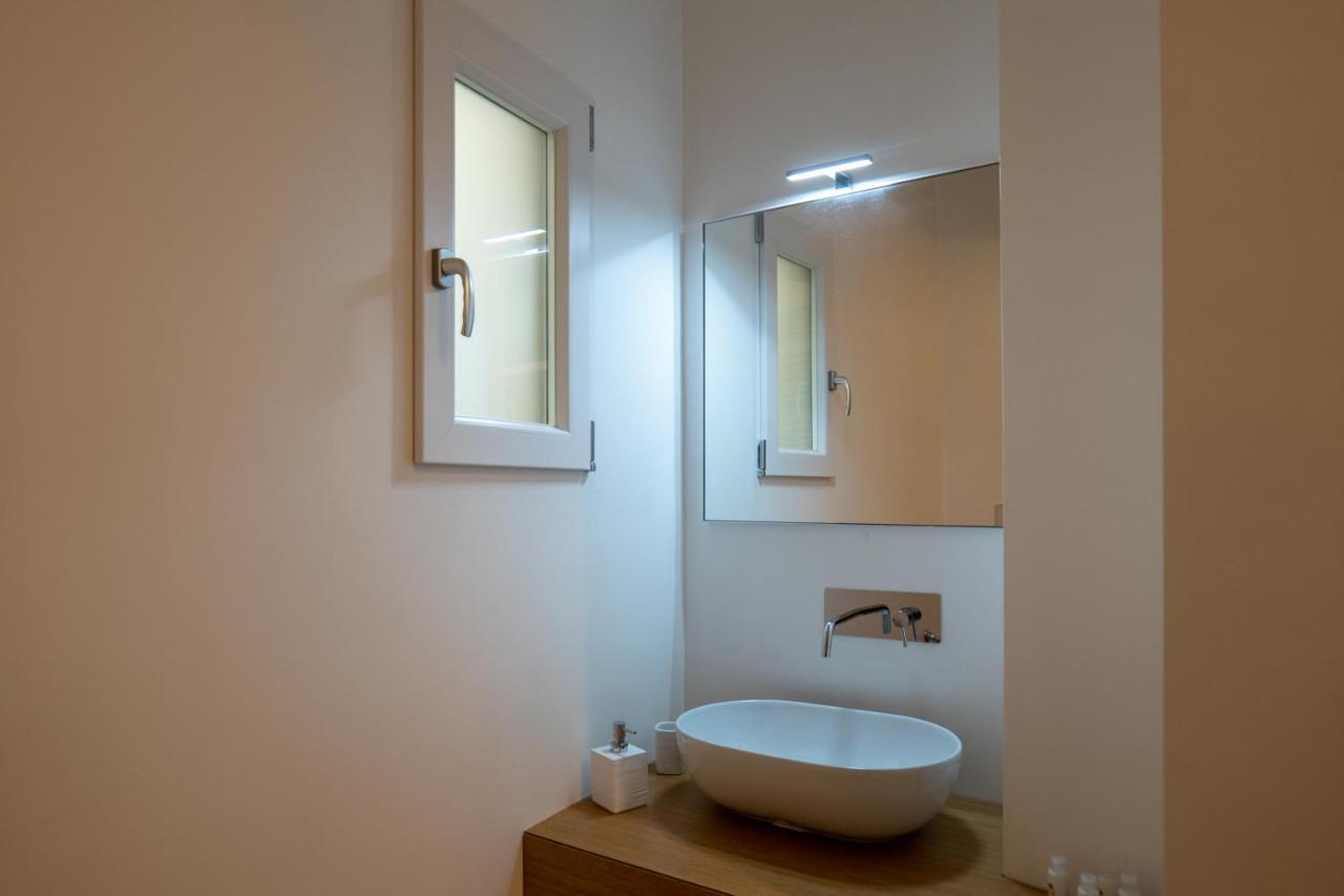 Relais Palazzo Olimpia - Corso Vittorio Emanuele Apartment Salerno Luaran gambar