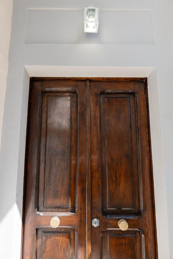 Relais Palazzo Olimpia - Corso Vittorio Emanuele Apartment Salerno Luaran gambar